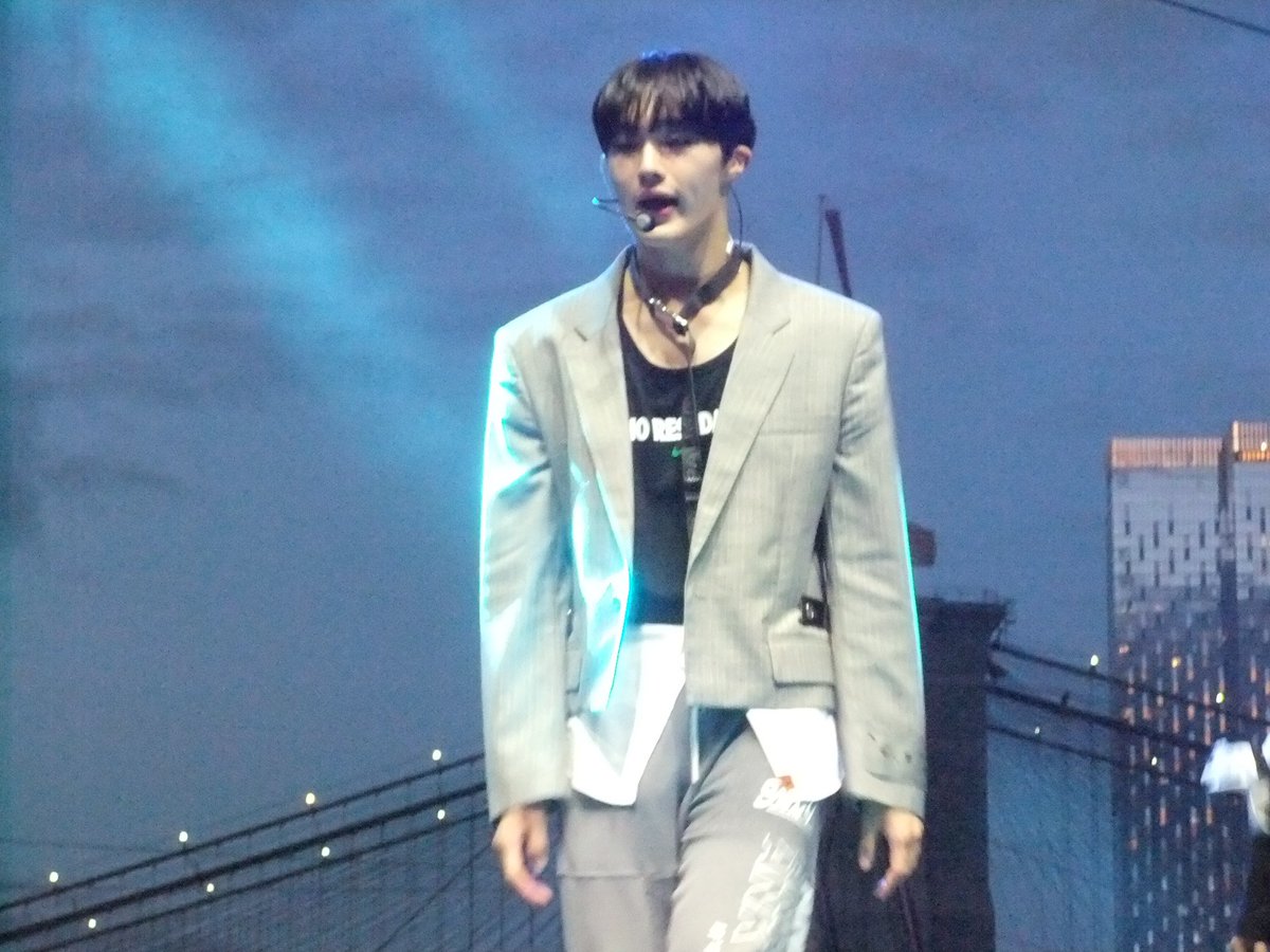 Jeideubi's tweet photo. #CIX458 #HYUNSUK #Complete_in_X #씨아이엑스 https://t.co/fVaosVZAle