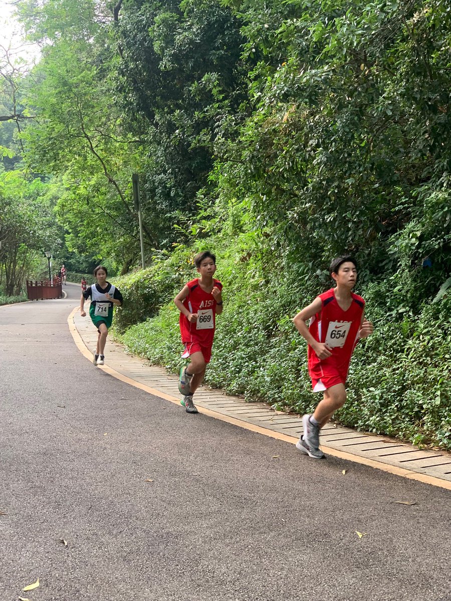 CoreyKydd's tweet image. Thank you #UISG for joining us yesterday on our 3k/5k XC Race. Rams competing for PBs @AISGZ  #GoRams