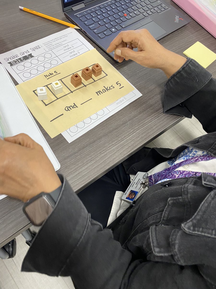 EvaPCFISD's tweet photo. Team Collaboration! #PrimaryPlanning Some teachers were camera shy π #PhonicsStations #MathStations #ShakeAndRoll #FirstGrade #Kindergarten @Hancockcfisd https://t.co/HoPTUYHy5k