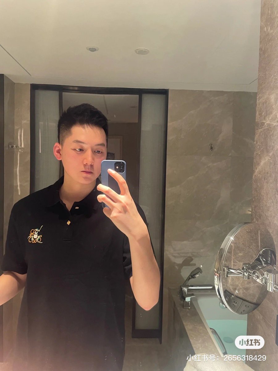 爬山的流量/suits/