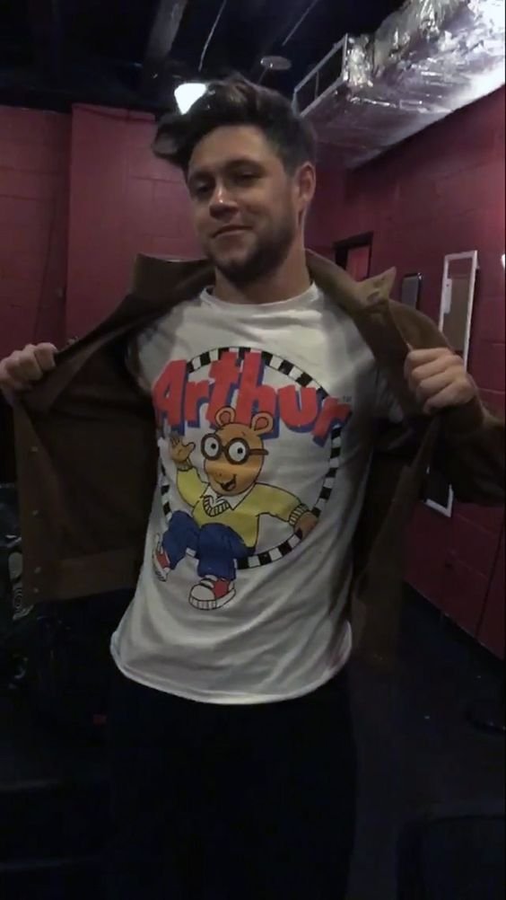 poeticantihero's tweet photo. me puse mi mejor ropa eh #screamparty https://t.co/p9Cgky1LWR