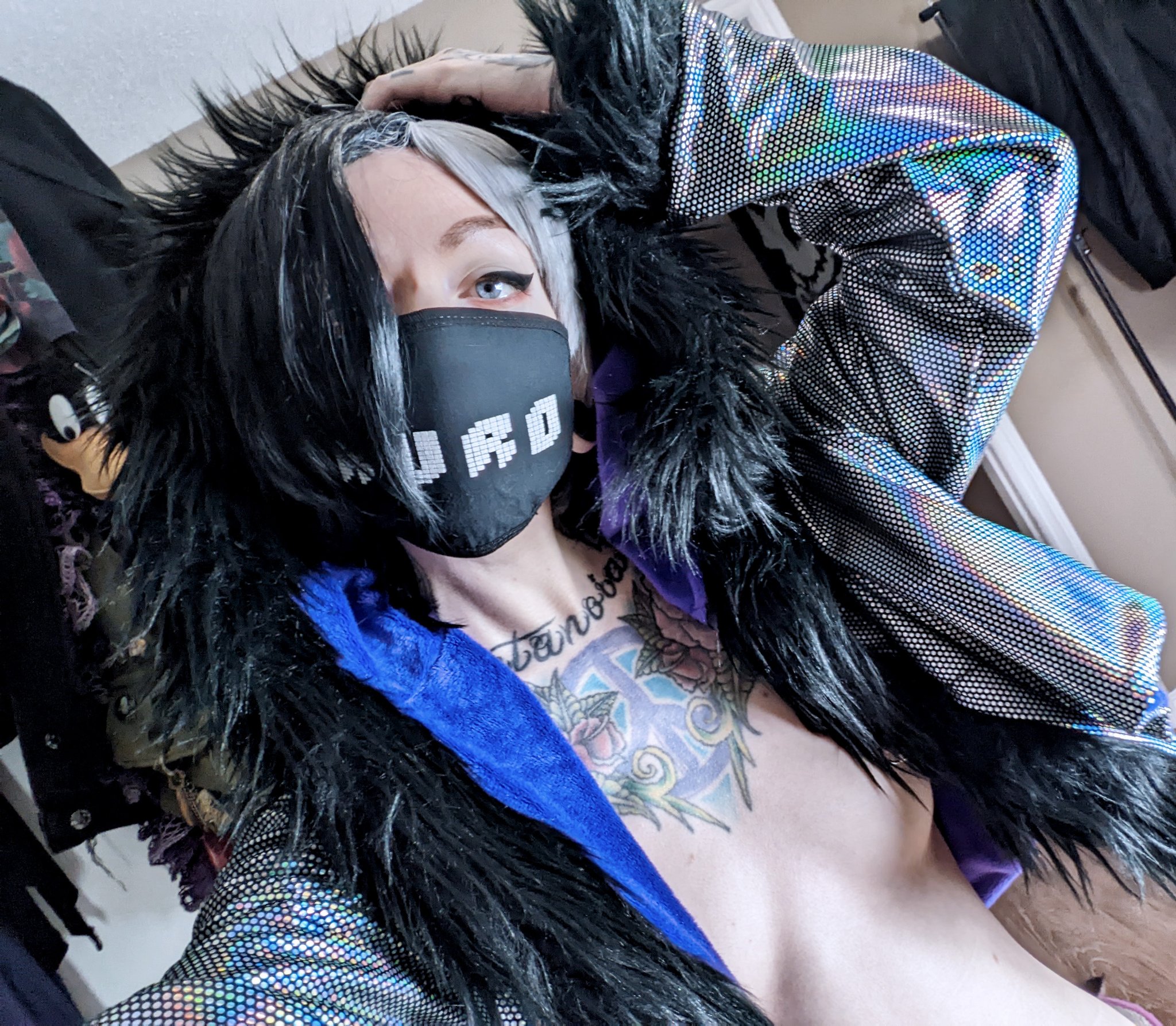 Emery Fennec💕 FREE & VIP Onlyfans & Fansly on Twitter: "RT @xxthefragile_: hi. i look kinda cool