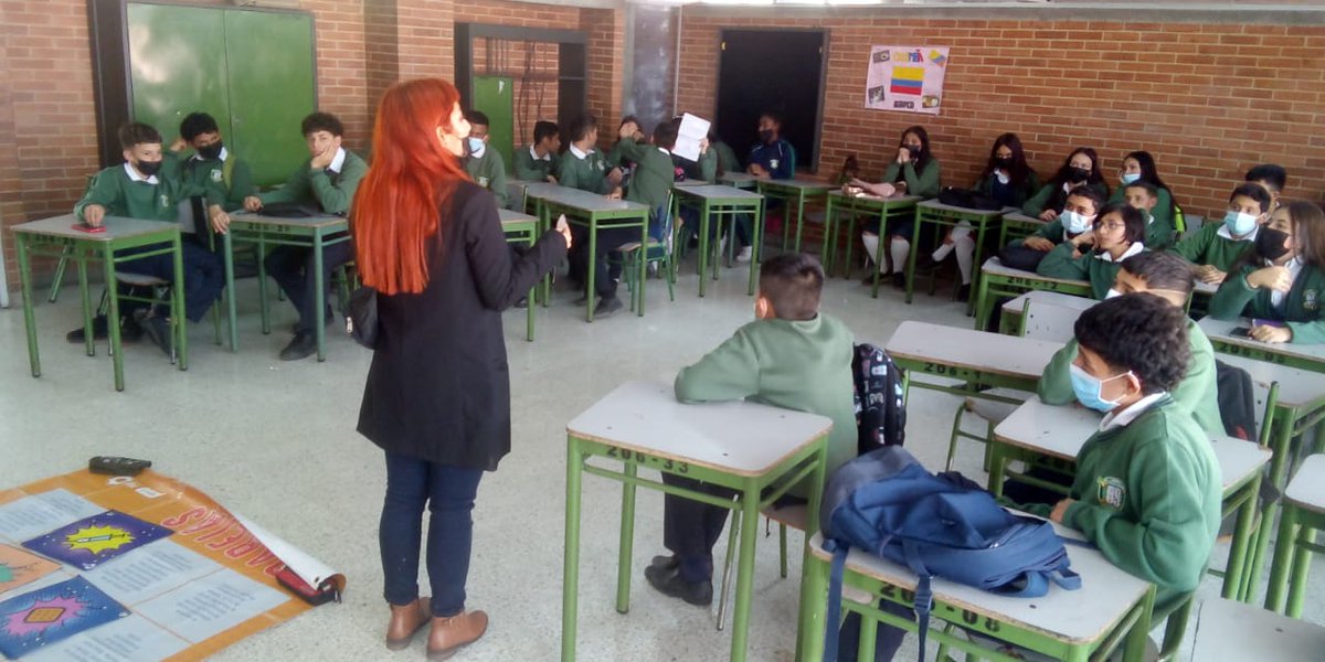 RedActivaJuveni's tweet photo. Hoy estuvimos en la Semana de la juventud de Kennedy, compartiendo un poco de lo que sabemos en temas de salud sexual y reproductiva, con estudiantes del colegio Gustavo Rojas Pinilla.
#RAJ #unión #cambio #acción
#SemanaDeLaJuventud #Kennedy #Techotiba
#SaludSexualReproductiva https://t.co/f4yAzdQKG9
