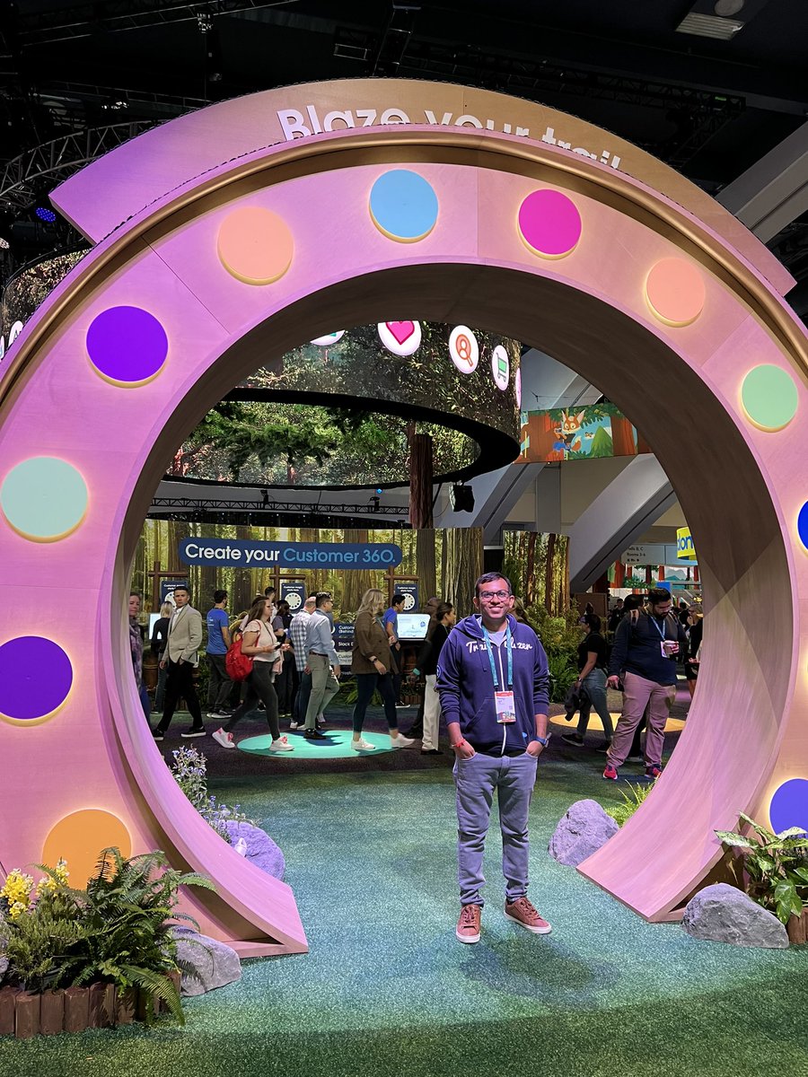 Day 1 went very well for my first #DF22 Excited for Day 2! 
Salesforce Genie and CDP is new areas to start focusing.