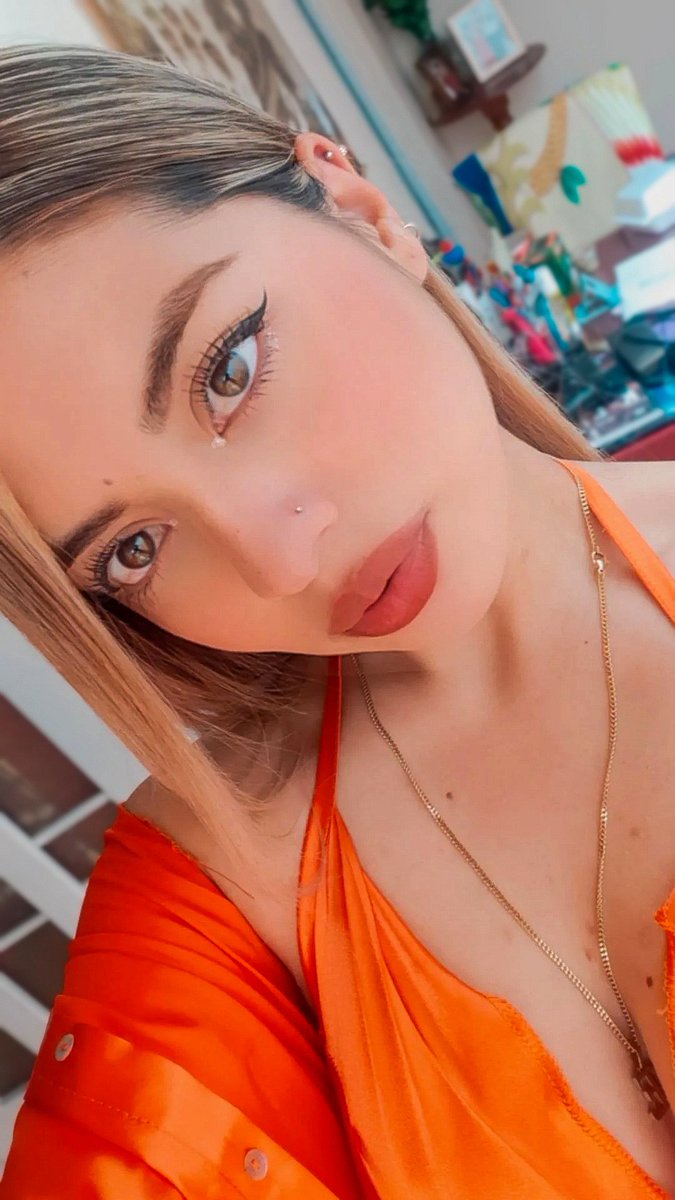 evemarl_'s tweet photo. 🧡 https://t.co/1WAJgYDAKc