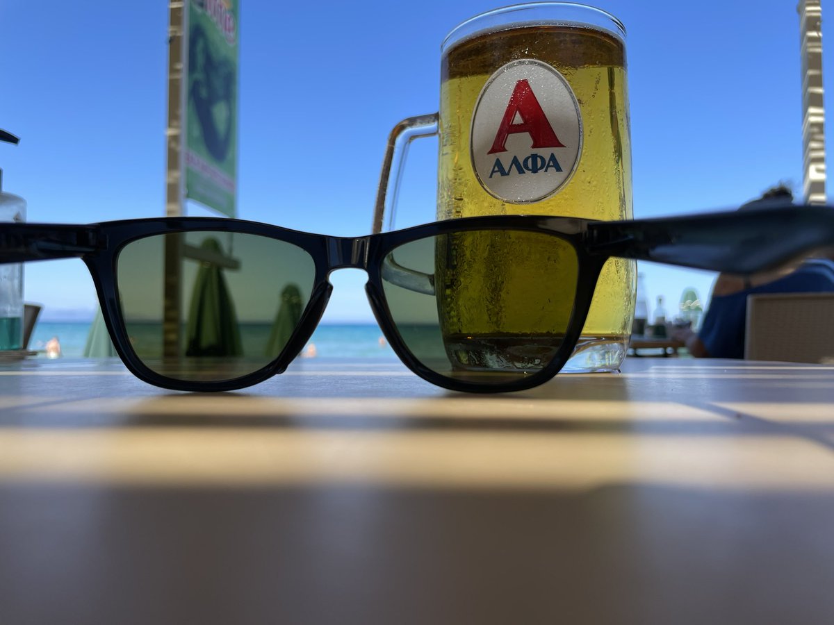 10jbeez10's tweet photo. @PintsDrank Pint of Alfa in Zante Greece 🇬🇷 https://t.co/kCFRVwZHvz