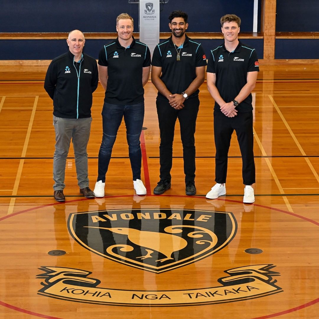 Saad_BHG's tweet photo. When the @t20worldcup Squad gets named at your old school! 
A special day at Avondale College with @martyguptill31 returning to his high school for the naming of our T20 World Cup Squad starting next month in Australia
#Martinguptill our proud #BLACKCAPS #NewZealand
#T20WorldCup https://t.co/NW14nAxf6O
