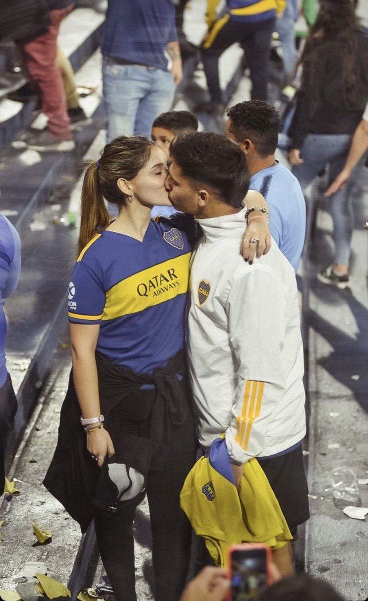 BocaJrsSports's tweet photo. Quién para... https://t.co/oT6yr8lZZ8