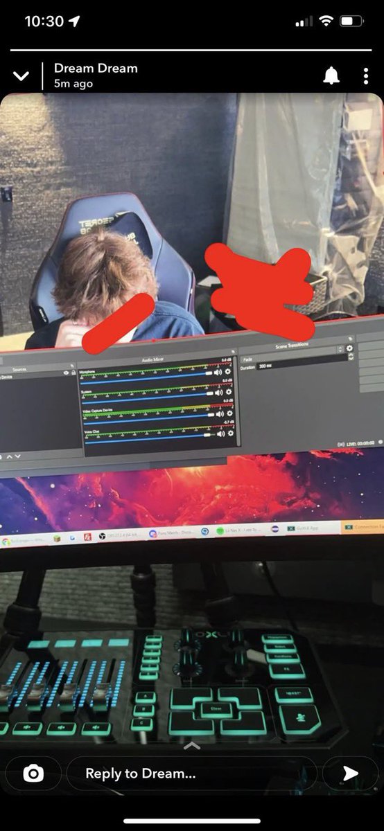 BUPPIESS's tweet image. OUEYEKSMSND DKDNDMRDJDXIDN