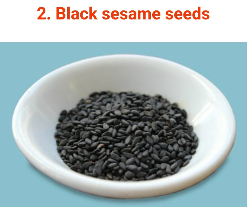 MaheshS88492018's tweet photo. #Blacksesame seeds are showered at the place of the shraddha by the host. Due to the frequencies of #Pitars getting attracted towards the black sesame seeds, the place of the #shraddha becomes charged with the Pitar frequencies.
#wednesdaythought
#pitrupaksh #WednesdayMotivatio https://t.co/T1bW84T2SK