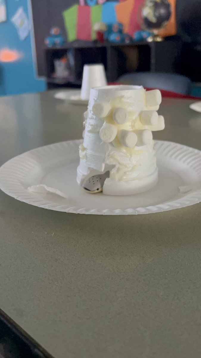 RodriguezRockss's tweet photo. This week is all about habitats! So why not build a home for an artic friend 😆 ❄️🐇@KindeziENRICH https://t.co/Ckln6XgroS