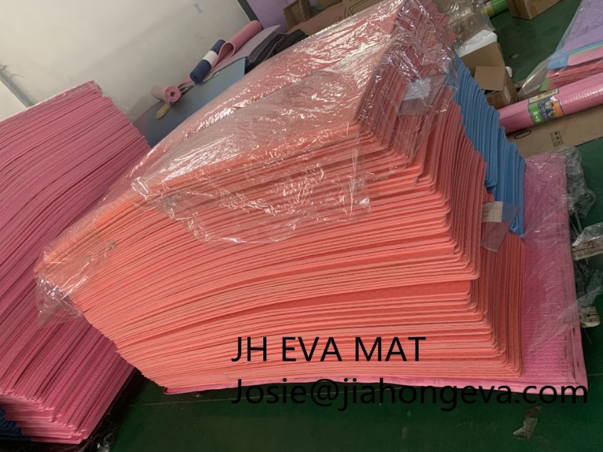 Jiahongeva's tweet image. 🎉🎉🎉👏👏👏Colorful yoga mat manufacturing.
#yogamat #skippingmat #jumpmat #mat #yogalife #bodyslim #gymaccessories #womenslim #workoutfit #sportsafety #gymsport #exercise #yogaaccessories #sports #womenexercise #exercisebands #yogaband #weightlifting #homeexercise #weightloss
