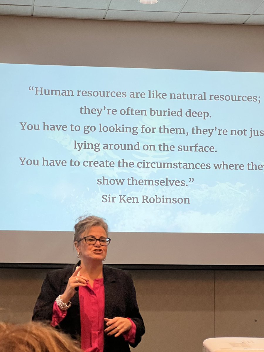 Brandi__Heather's tweet photo. @FortisAlberta @RedDeerChamber Thank you so much @FortisAlberta for helping sponsor this outstanding event, it was an honour to speak at the event today #inclusion begins with “I” https://t.co/P595yRC7h4