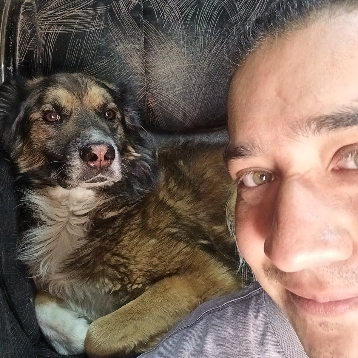 Hardtourillo's tweet photo. #NuevaFotoDePerfil el acá!!!! https://t.co/izVsPw2GAC