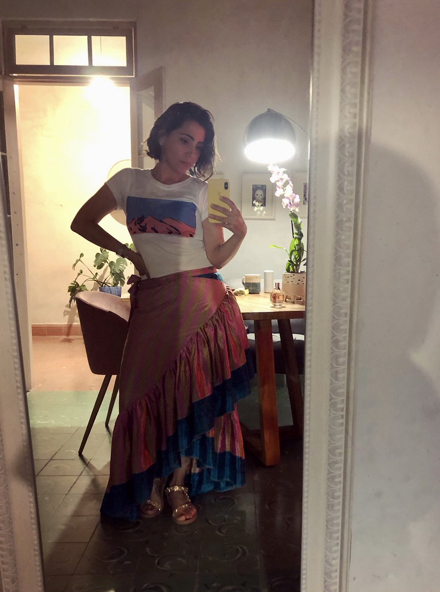 La Selene tweet media