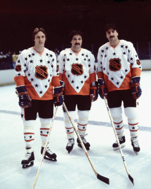 One of the greatest goal scorers ever - Mike Bossy
One of the greatest two-way centres ever - Bryan Trottier
One of the hardest working players ever - John Tonelli
#Isles