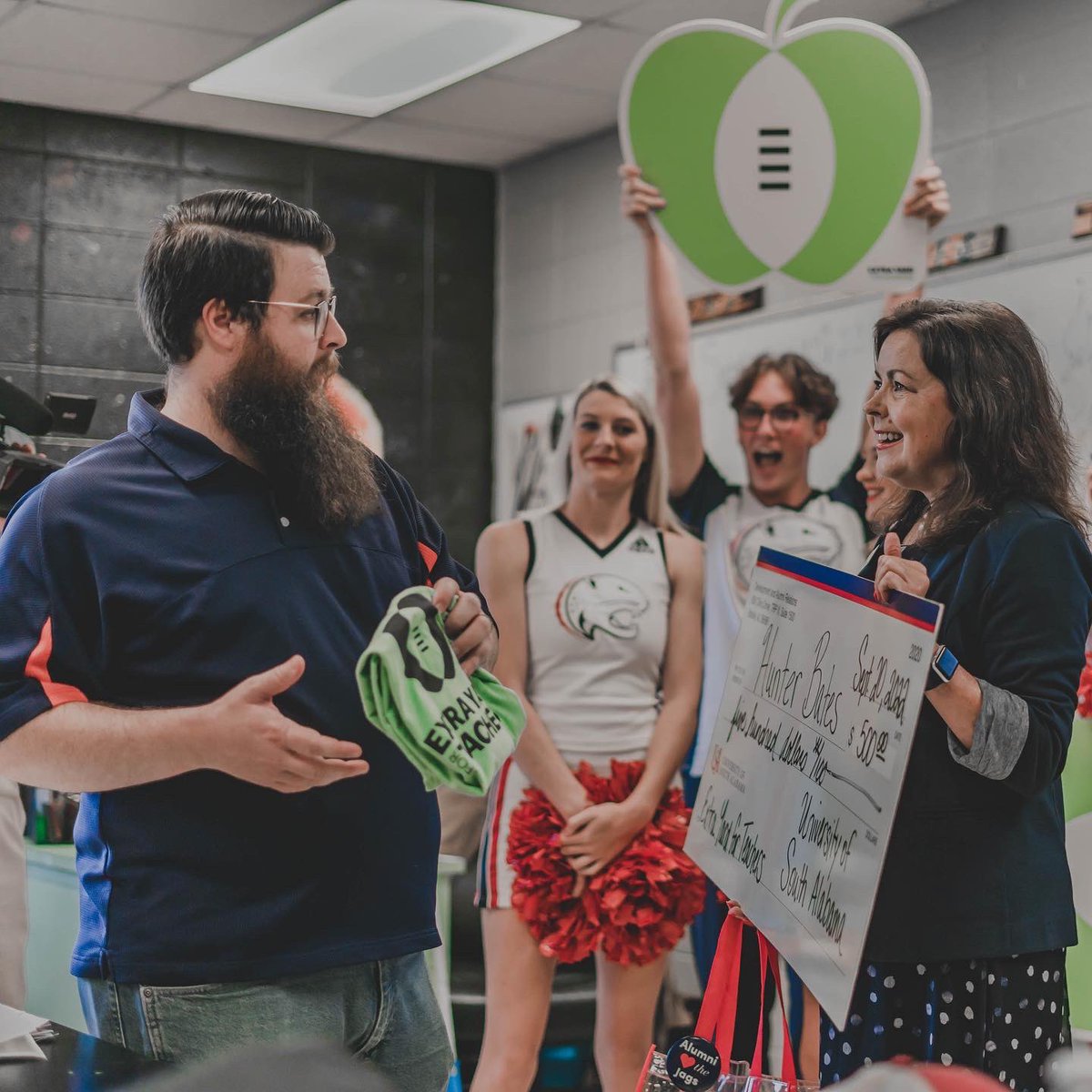 SouthAlabama's tweet photo. Today, we surprised a local teacher from Baldwin County High School with $500 to put towards his classroom project, for #BigDayforTeachers ‼️

Join us this Saturday as we recognize many other teachers from #OurCity during #EYFTWeek ‼️ https://t.co/kU4ewIcQgR