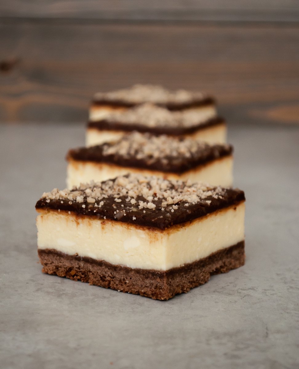 Another new fall item coming from our bakery this October!
Chocolate Hazelnut Cheesecake.