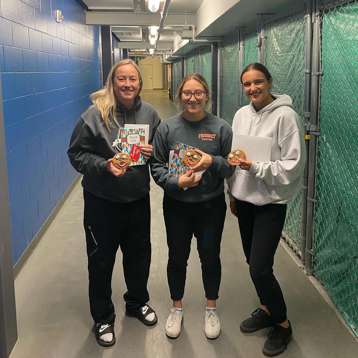 WinnipegAvros's tweet photo. The Vros surprised their coaches after practice today to say Happy #NationalCoachesWeek 
Thank you Coach Kira, Tess, Ash &amp; Gord! ❤️🖤🤍 @SportManitoba @hockeymanitoba https://t.co/XCXbpVH9cy