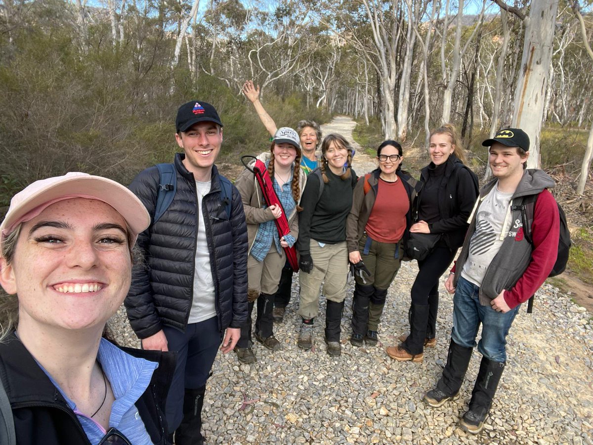 SusanLupack's tweet photo. Super successful fieldwork in the Blue Mountains - fantastic finds, great work, and good fun - thanks to the positive spirit of our Macquarie archaeology students! @Archaeology_MQ @mq_dha @Tweets_MAHA https://t.co/6H1cSNpBYQ