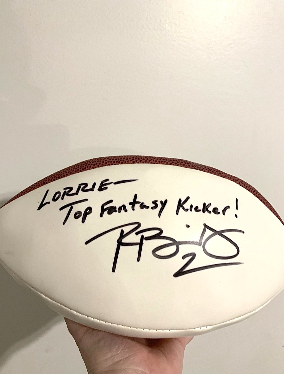 Lorrie_Bradshaw's tweet photo. Remembering my friend #RobBironas on 8th anniv of his passing💔 He knew I played fantasy football& he always told me I better draft him, so he signed this football for me so I’d remb to. I Told him I will because he’s #1 kicker! And yes he kicked the ball after that pic #Bironas2 https://t.co/OaYQdJ2D05