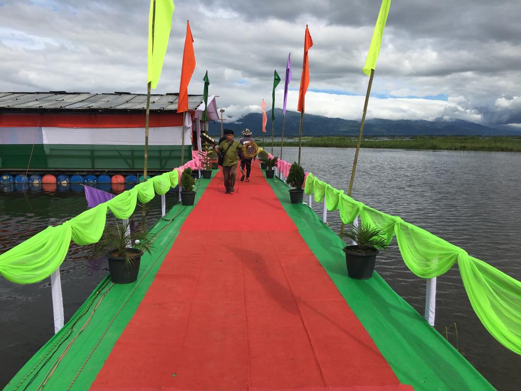 DGNorthEast's tweet photo. The stage is set for first-ever floating Photo Exhibition at Loktak Lake (Sendra). It's being inaugurated today at 10 am by Union Minister Dr RK Ranjan Singh &amp; Chairman MSPDCL Tongbram Robindro Singh. 
#Manipur Office of @CBC_MIB is organising the 3-day event on #8YearsOfReforms https://t.co/ujeDpx903p