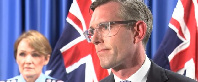 kelfuller's tweet photo. More than 2 years after the release of #IceInquiry Premier Dominic Perrottet announces a $500 million response – no decriminalisation a “two strike” pre court diversion program - more details to come -
our story from yest on the impact of the delay #nswpol https://t.co/HWb45itIJG https://t.co/uuKnDWlN06