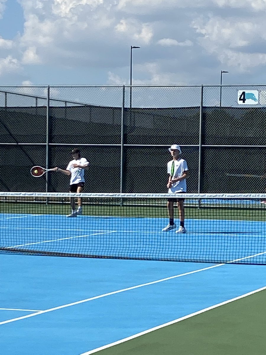 DPISD_Tennis's tweet image. Congratulations to the varsity team for bringing home a win against Pasadena Memorial.  Final score 18-1.  Go Deer!  @Coachtheim @CoachLadner13 @DPISD_South @dpisdathletics