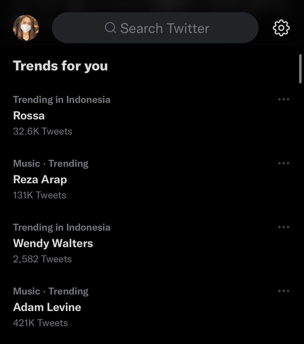 nih yg lagi trending ya.. penyakit gak ada obat nih. ckck