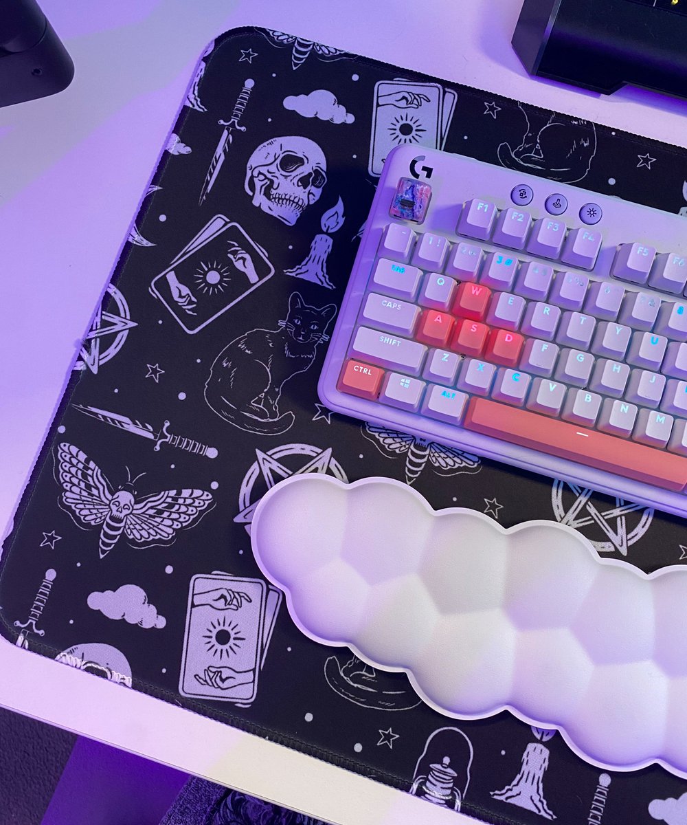 iamfallfromgrace tweet media