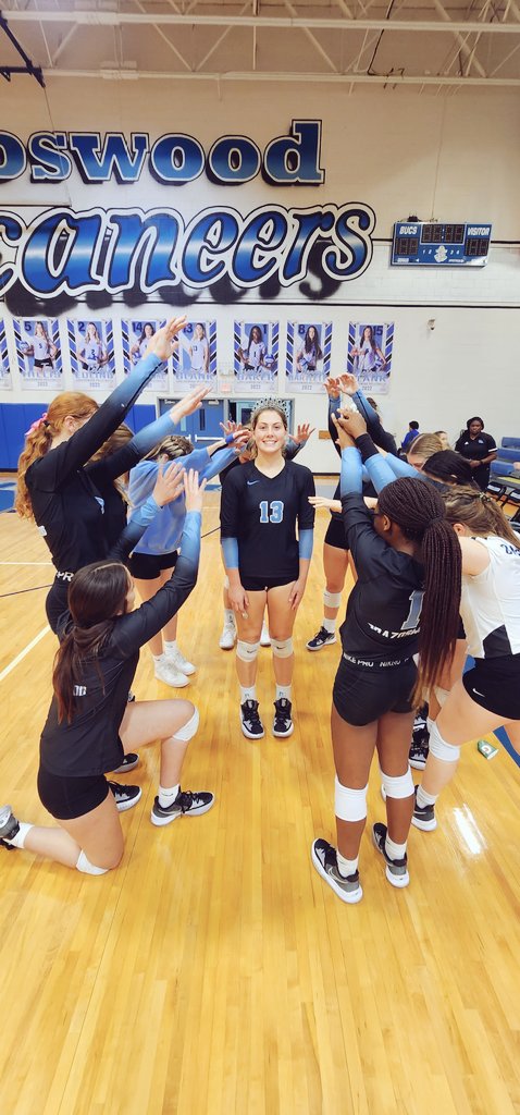 Our Lady Buc Queen of the Court tonight was Reagan Blank.  Reagan did a great job offensively and defensively.  Way to go Reagan! Keep working!! #staygritty