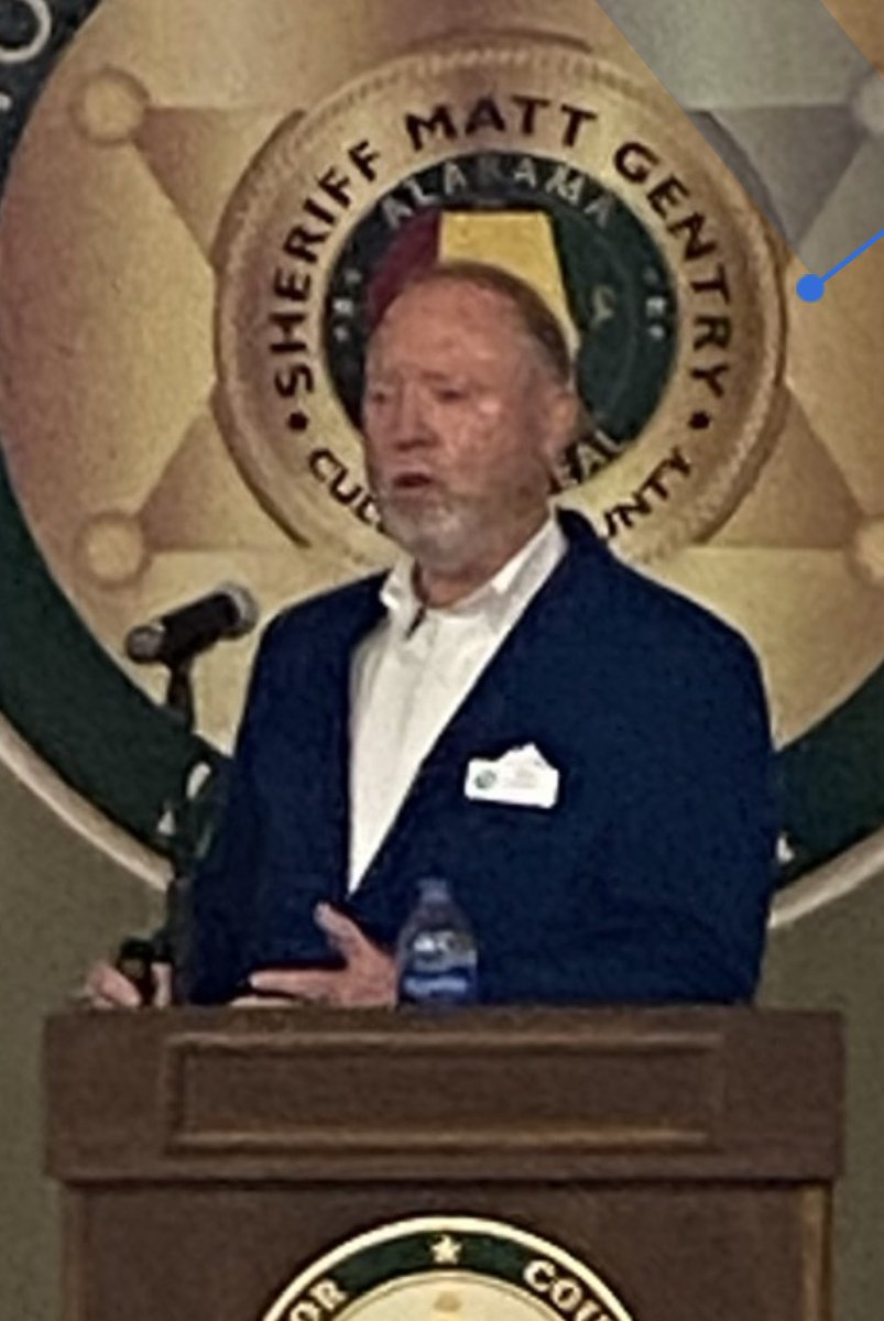 GregNicholas525's tweet photo. Judge Floyd, Judge Williams, Judge Nicholas and Circuit Clerk Lisa McSwain spoke to members of the 2022 Citizens Academy earlier this evening about the local court system. A great group! https://t.co/sfuvq3JJep
