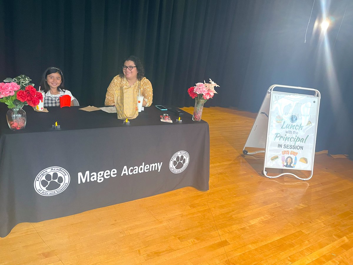 Lunch with the Principal is in session! <a href="/MelgarQuinteros/">Mrs Melgar-Quinteros</a>  treating one of our bears to a special lunch as part of our #pbis #mageemarket incentives. Way to display PAWS Mia! <a href="/MageeBears/">Magee Academy</a>