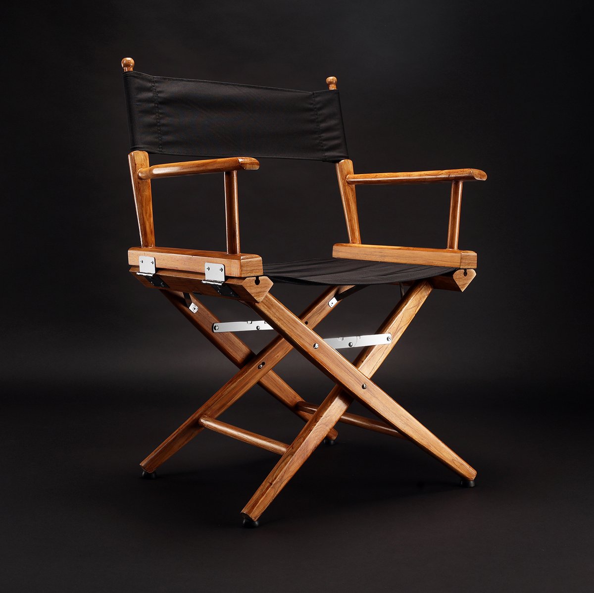 Proaim_Global's tweet photo. 𝗣𝗿𝗼𝗮𝗶𝗺 𝗙𝗼𝗹𝗱𝗮𝗯𝗹𝗲 𝗗𝗶𝗿𝗲𝗰𝘁𝗼𝗿 𝗖𝗵𝗮𝗶𝗿
Direct Your Productions in Style &amp; Comfort!
Buy Now: https://t.co/eMOkxpkA7S
#proaim #proaimcinema #camera #ari #directorchair  #cinema #filmmakers #filmmaking #cinematography #filmphotography #cinematographer #proaimchair https://t.co/d0JLKLOL8Q