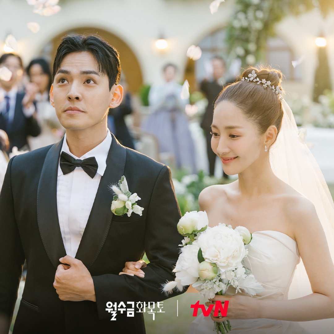 k_dramaindo_'s tweet photo. tvN #LoveInContract still cuts: #ParkMinYoung #KangHyungSeok #KimKiDoo https://t.co/xn5PPqNBqg