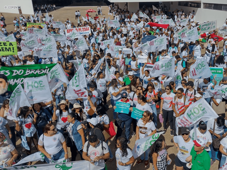 kleberkarpov's tweet photo. 4ª Marcha da Enfermagem ocorre, na Esplanada dos Ministérios, nesta quarta (21)
https://t.co/JPLGwJmWYy
#Sindate #SindEnfermeiro #MarchaDaEnfermagem #STF #PisoSalarial https://t.co/qg9ANdTMXt
