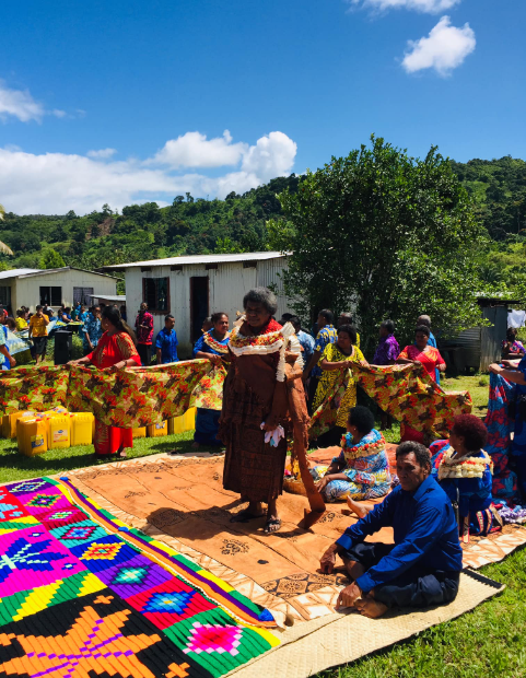 jojirashark's tweet photo. Nasaqalau's historical and momentous 'cara sala' trip to the vanua o Bure in the village of Soa,Nakorotubu,Ra‼️
Friday the 9th of September 2022 will forever be remembered by the people of Soa and Nasaqalau as a day to celebrate the renewing of family ties.This is the story ... https://t.co/Rx44l27A7E