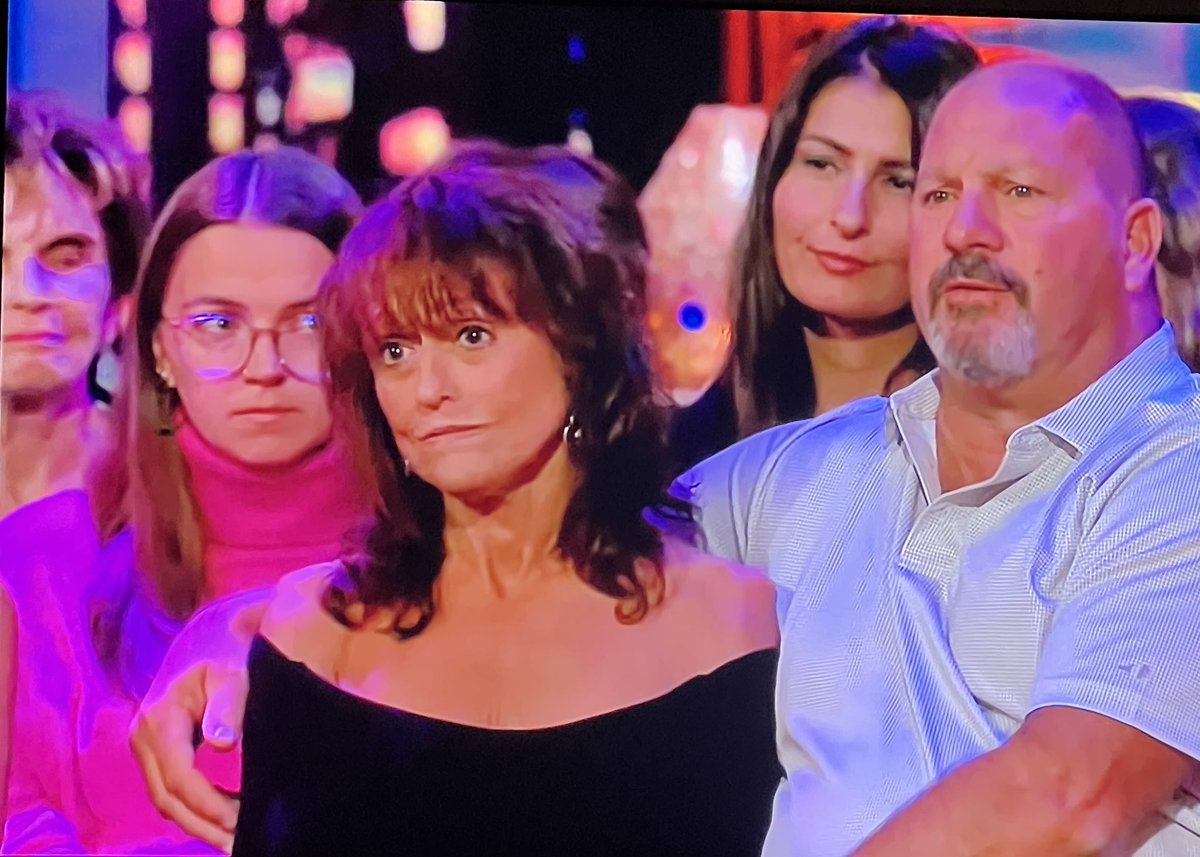 TiffWilson23's tweet photo. Looks like Velma from Scooby Doo and fake Kelly Flanagan showed up to support Rachel and Big Tony tonight. #TheBachelorettes #thebachelorette https://t.co/RvfpfHjsXa