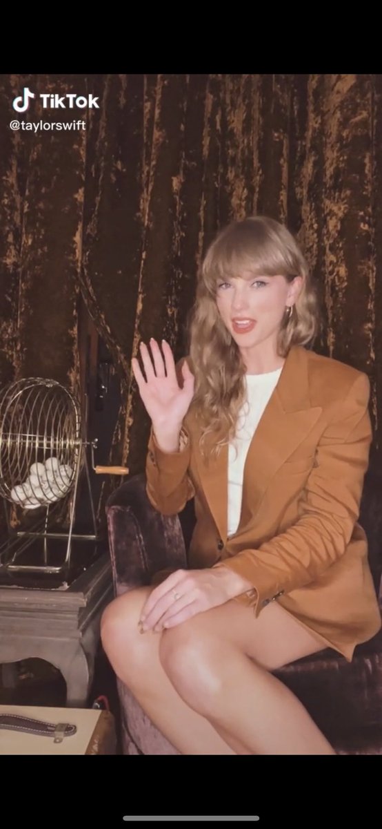 tsthinkers's tweet photo. because of course😌 #MidnightsTS #midnightstracklist https://t.co/LfFMZ6m1Kd