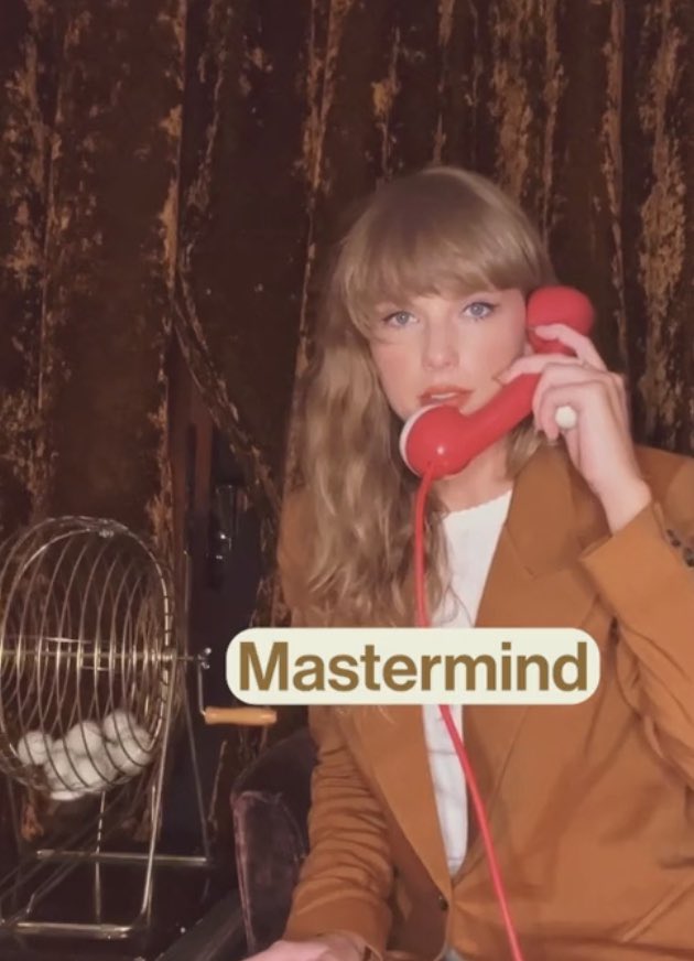 emmycamiel's tweet photo. @taylorswift13 lmfaooo I love this 🤣☎️ 🕰✨ @taylornation13
#Matermind https://t.co/k1XqexdKXR