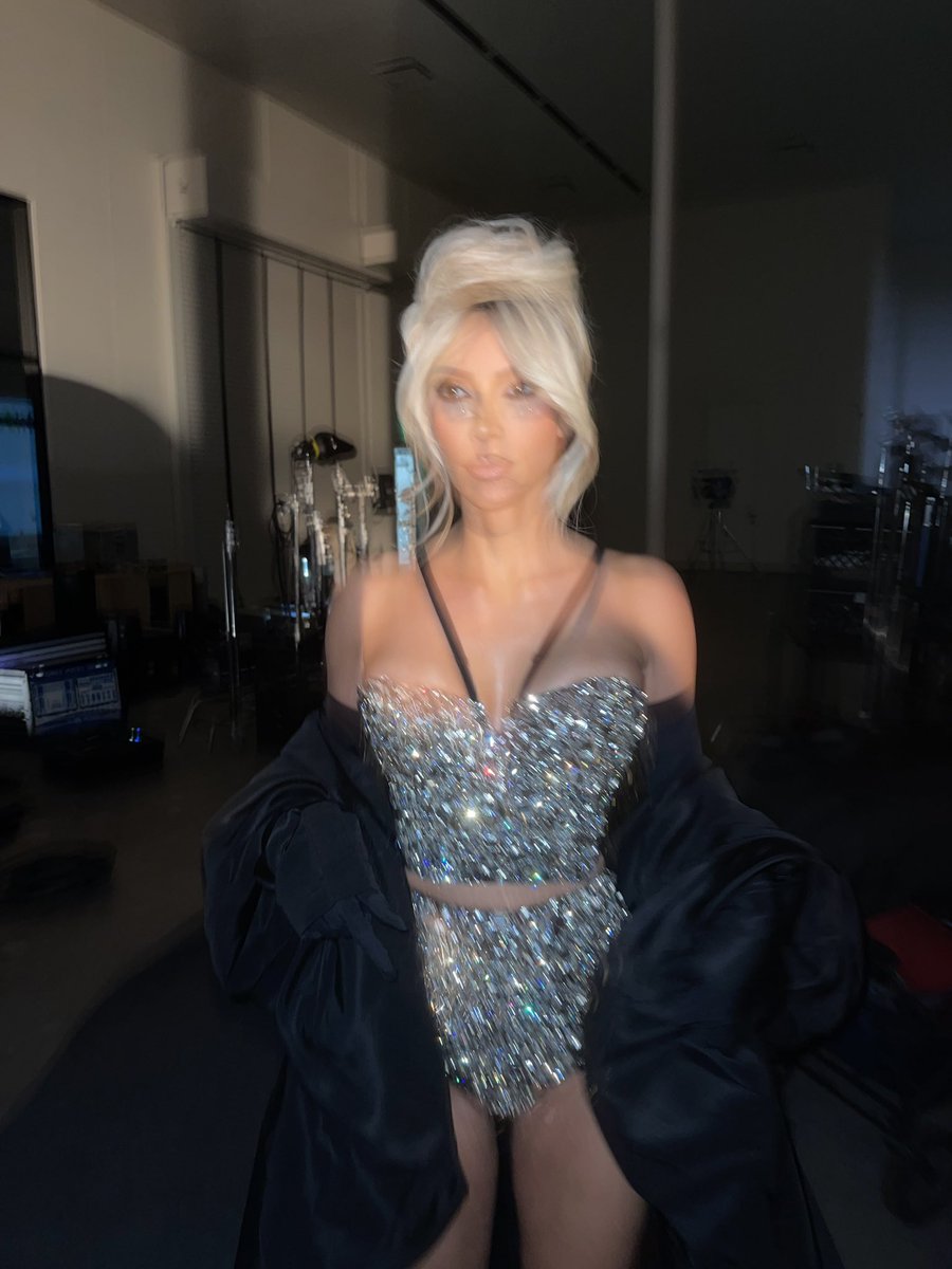 KimKardashian's tweet photo. https://t.co/mBh52Bs9RF