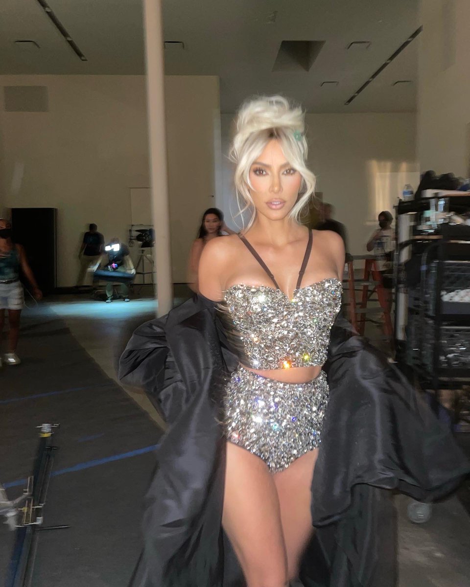 KimKardashian's tweet photo. https://t.co/mBh52Bs9RF
