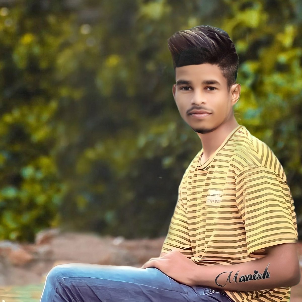 RadhikaGond2's tweet photo. #NewProfilePic https://t.co/n4NFwCu9d4