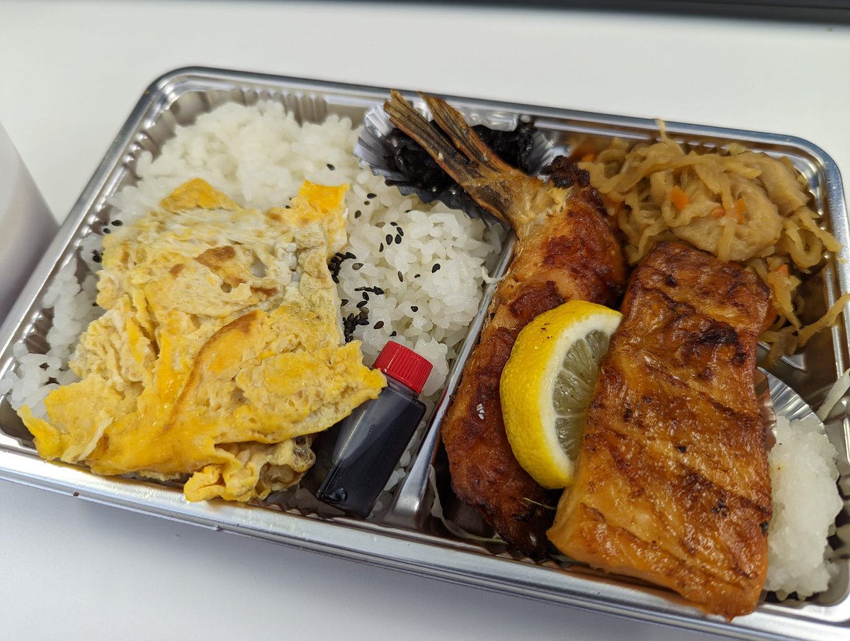 yukitter's tweet image. 今日もGoogle Pixel6Proで撮った料理は不味そう。
2枚目は、Googleフォトでちょっといじったやつ。
Huawei mate10proは有能だったな。。。
Google Pixel6Proは景色と人物は綺麗に撮りっぱなしで綺麗だけど、料理だけは駄目。肉とか粘膜っぽくなるし。 #pixel6pro #mate10pro