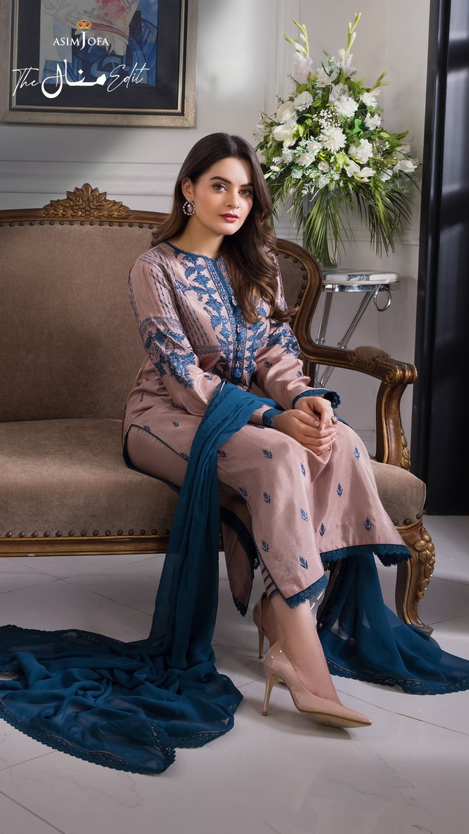 asimjofa's tweet photo. The Minal Edit by Asim Jofa | 3PC | Unstitched Collection | Pre-Booking Starts on 23rd September | 6 PM
AJIM – 16 | Rs. 5,650
Minal Khan amps up the style game draped in this distinct taupe design.
#AsimJofa #IWearAsimJofa #asimjofaedits #minalkhan #minaledit https://t.co/FY4mGAqzqx