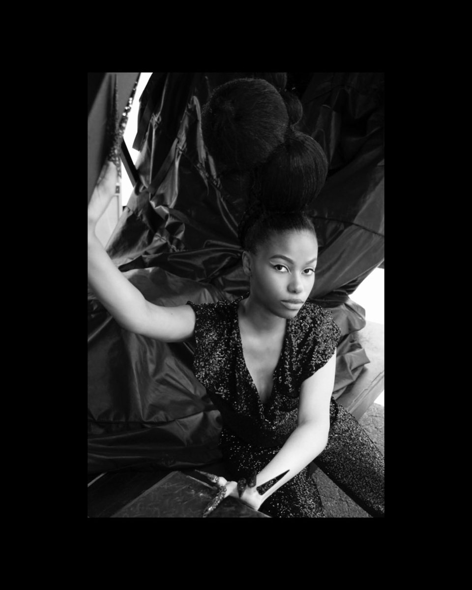 ModelJoiSimone's tweet photo. PHOTOGRAPHER: James Hicks 
DESIGNER: Franklin Rowe
STYLIST: Demetrius Williams 
HAIR: Kayla Lewis @kaysfacials 
MUA: Shelby Harris 

#fashion #couture #couturefashion #editorial #fashionmodel #glamour #editorialfashion #editorialmakeup https://t.co/tUXrYgcrE9