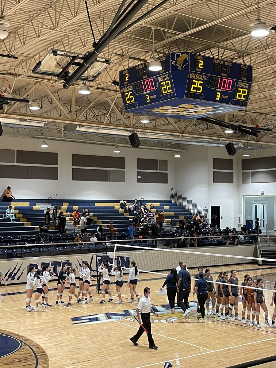 CoachDavidGonz1's tweet photo. What a way to start off district play @tkutzman22 @CassieS105 @Pearson_Physics !!! Awesome job ladies! Keep up the great work. #sweeeep. @VamosVijil @FabensISD @RDeAnda_AD @erincon_13_FHS @D_Aguayo_CTE #smalltowntough #wildcatsroar #PawsUp 🐾 https://t.co/e9gJ8EfPDk