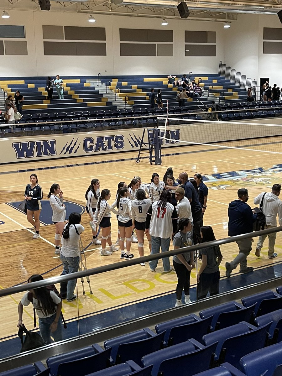 CoachDavidGonz1's tweet photo. What a way to start off district play @tkutzman22 @CassieS105 @Pearson_Physics !!! Awesome job ladies! Keep up the great work. #sweeeep. @VamosVijil @FabensISD @RDeAnda_AD @erincon_13_FHS @D_Aguayo_CTE #smalltowntough #wildcatsroar #PawsUp 🐾 https://t.co/e9gJ8EfPDk