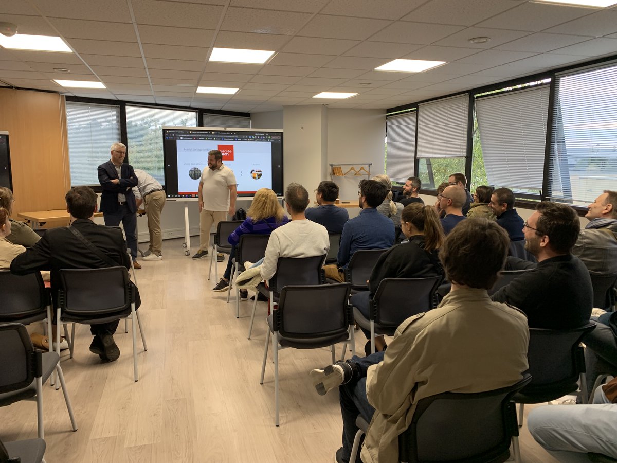 Hexanet's tweet image. [#afterwork 🍻 ]
Retour en images sur le Meetup #IT de @SacreeTech qui avait lieu hier dans nos locaux de #Reims 

Merci à tous pour ce moment convivial !😉 

#Hexanet #SacréeTech #Datacenter #afterwork #Reims #IT #meetup #evenement