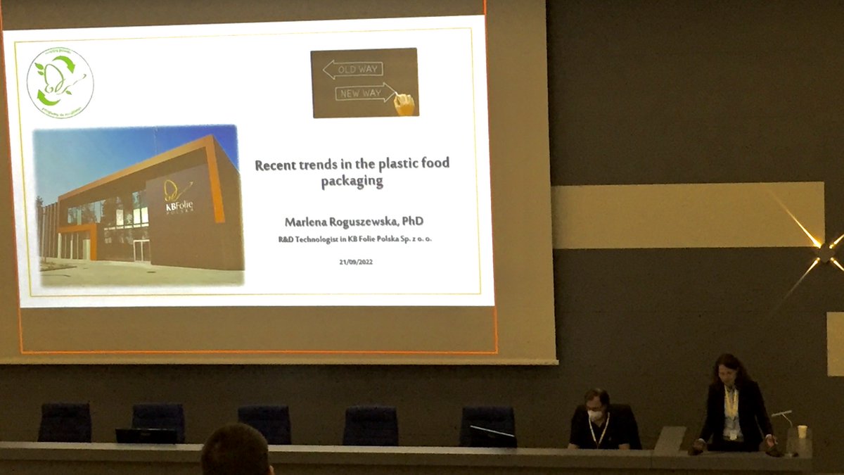 GREEN_MAP_H2020's tweet photo. And the final lecture of our Summer School 2022 is by dr. Roguszewska of KB Folie:
Recent trends in the plastic food packaging
#Packaging #Innovation #ActivePackaging #Sustainability #Horizon2020 https://t.co/1FKEjc4EcS